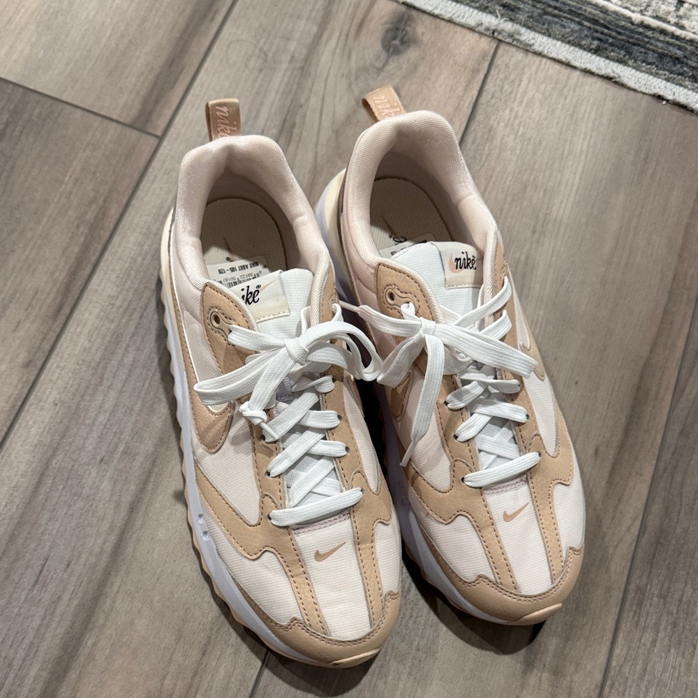Nike Cream and White Athletic Shoes